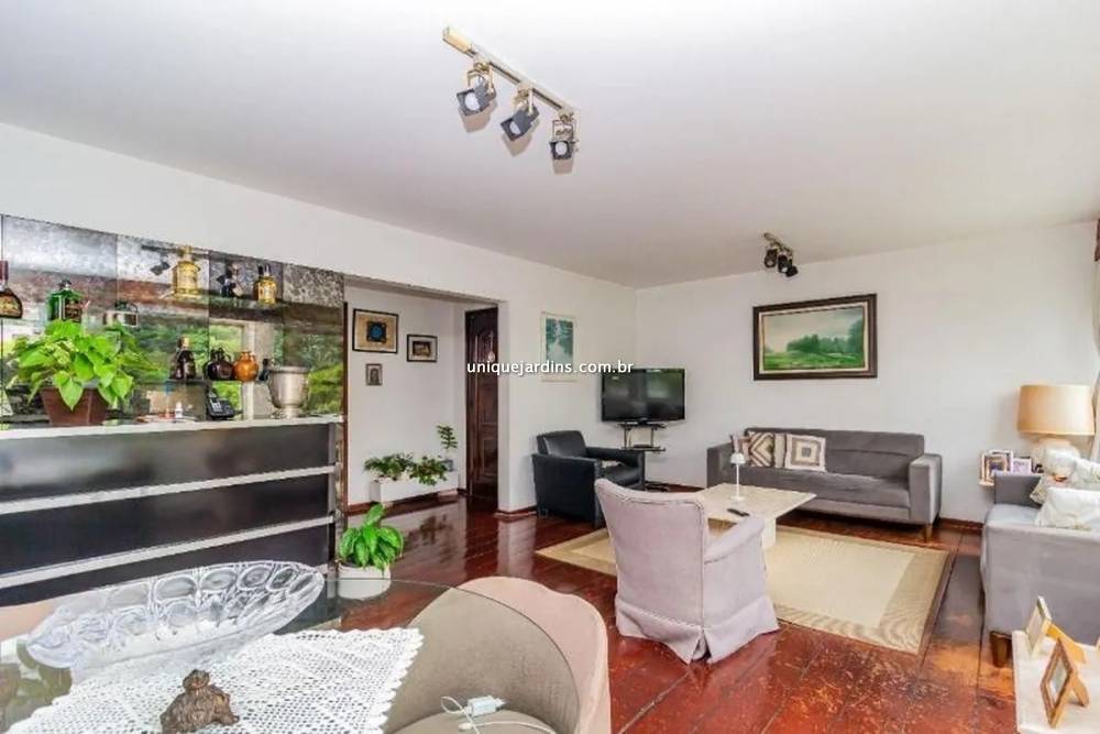 Apartamento à venda na Rua Baltazar da VeigaVila Nova Conceição - 999-apartamento-vila-nova-conceicao-sao-paulo-085748-7.jpg
