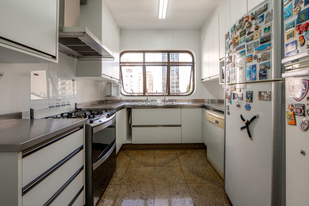 Apartamento à venda na Rua Lourenço de AlmeidaVila Nova Conceição - 999-100431-9.jpg