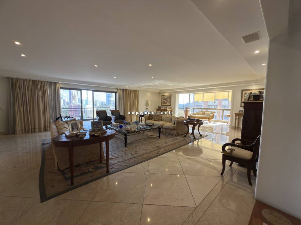 Apartamento à venda na Rua BahiaHigienópolis - 999-apartamento-higienopolis-sao-paulo-163906-0.jpg