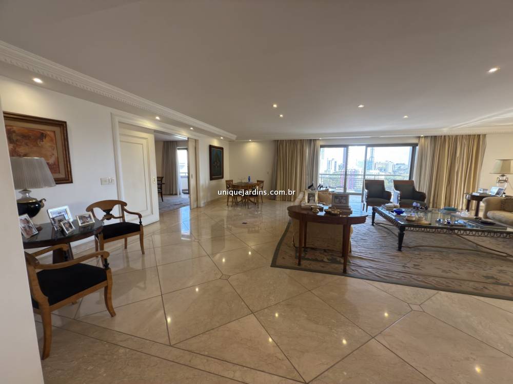 Apartamento à venda na Rua BahiaHigienópolis - 999-apartamento-higienopolis-sao-paulo-163906-1.jpg