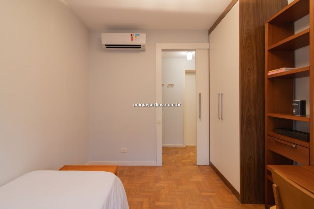 Apartamento à venda na Rua Joaquim FlorianoItaim Bibi - 999-122734-18.jpg