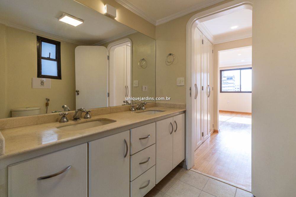 Apartamento à venda na Rua Lopes NetoItaim Bibi - 154041-6.jpg