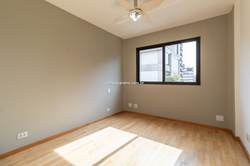 Apartamento à venda na Rua Lopes NetoItaim Bibi - 154042-10.jpg