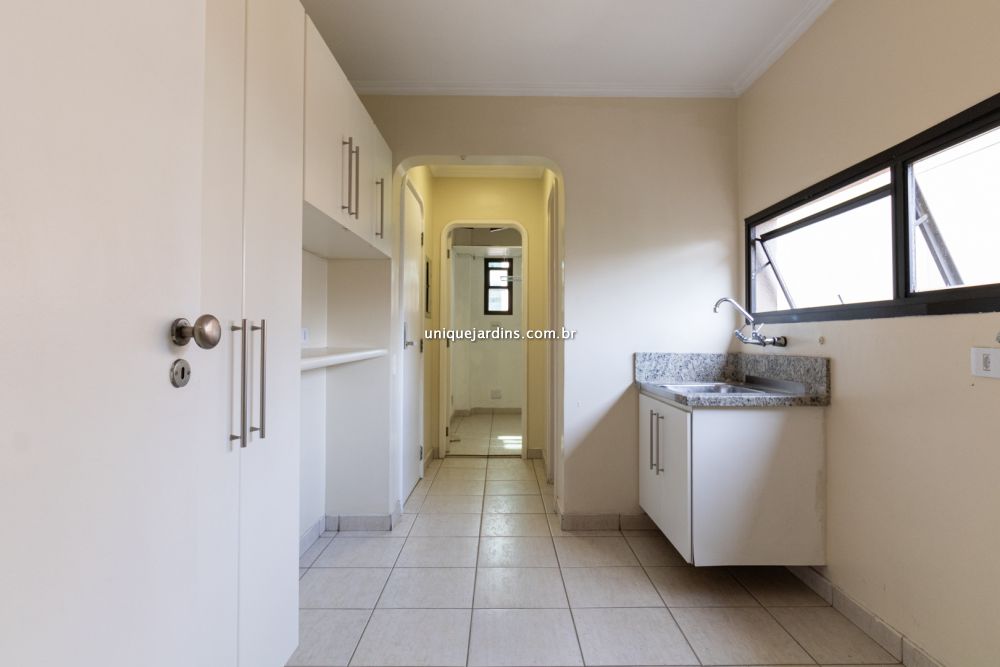 Apartamento à venda na Rua Lopes NetoItaim Bibi - 999-154100-7.jpg