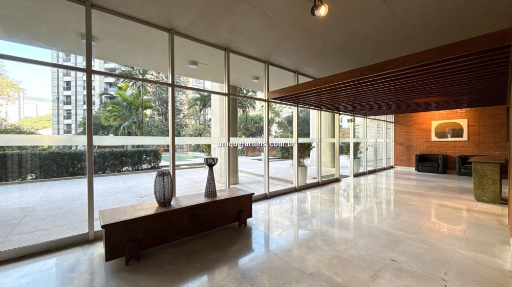 Apartamento à venda na Rua Bela CintraJardim América - 999-apartamento-jardim-america-sao-paulo-151304-3.jpg