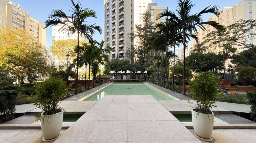 Apartamento à venda na Rua Bela CintraJardim América - 999-apartamento-jardim-america-sao-paulo-151304-4.jpg