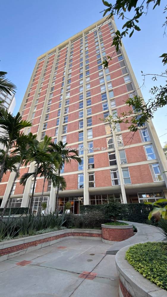 Apartamento à venda na Rua Bela CintraJardim América - 999-apartamento-jardim-america-sao-paulo-151305-7.jpg