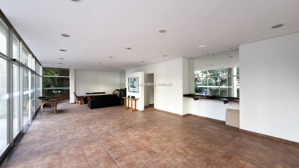 Apartamento à venda na Rua Bela CintraJardim América - 999-apartamento-jardim-america-sao-paulo-151306-12.jpg