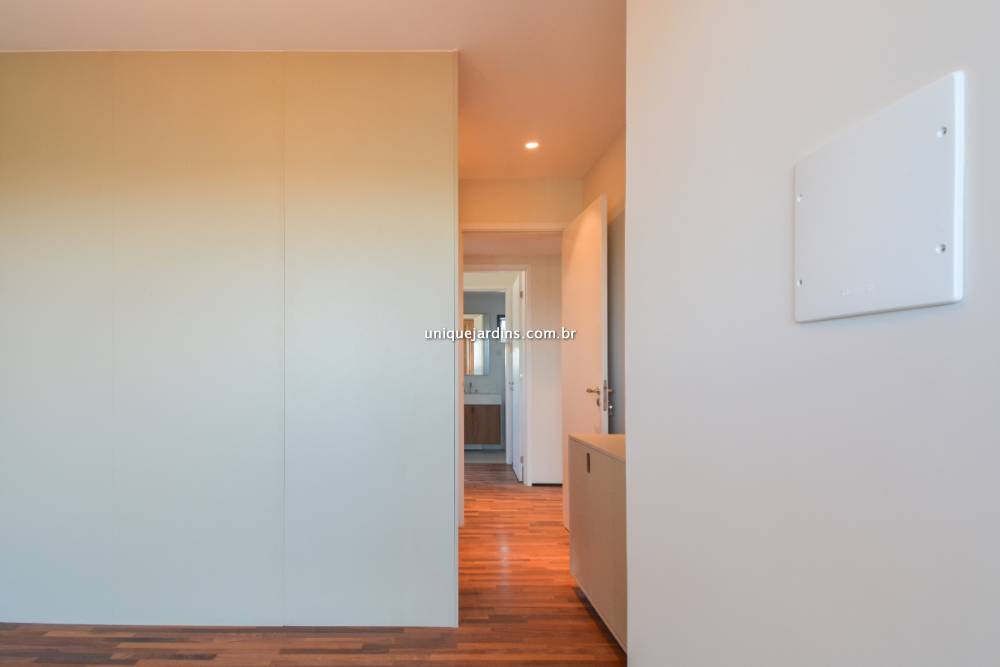Apartamento para alugar na Rua Francisco LeitãoPinheiros - 999-apartamento-pinheiros-sao-paulo-115634-0.jpg