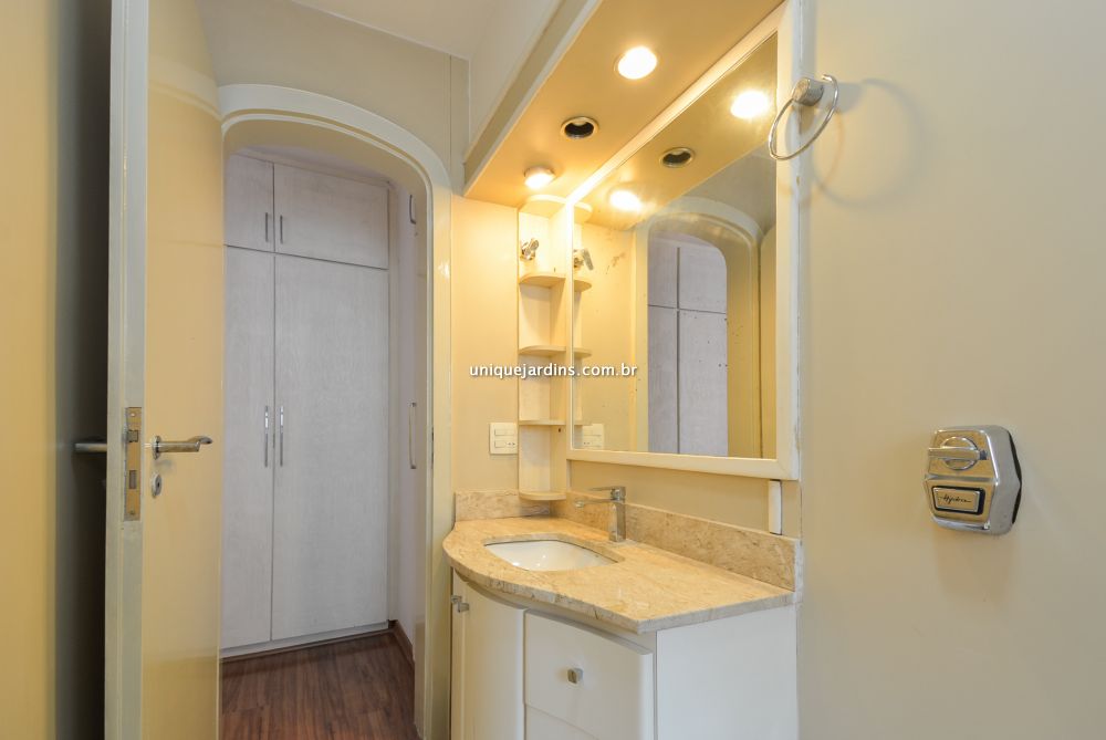 Apartamento à venda na Rua José Maria LisboaJardim América - 999-103334-3.jpg