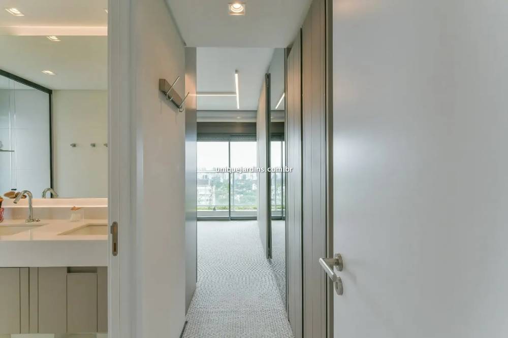 Apartamento à venda na Avenida RebouçasPinheiros - 999-apartamento-pinheiros-sao-paulo-122855-12.jpg