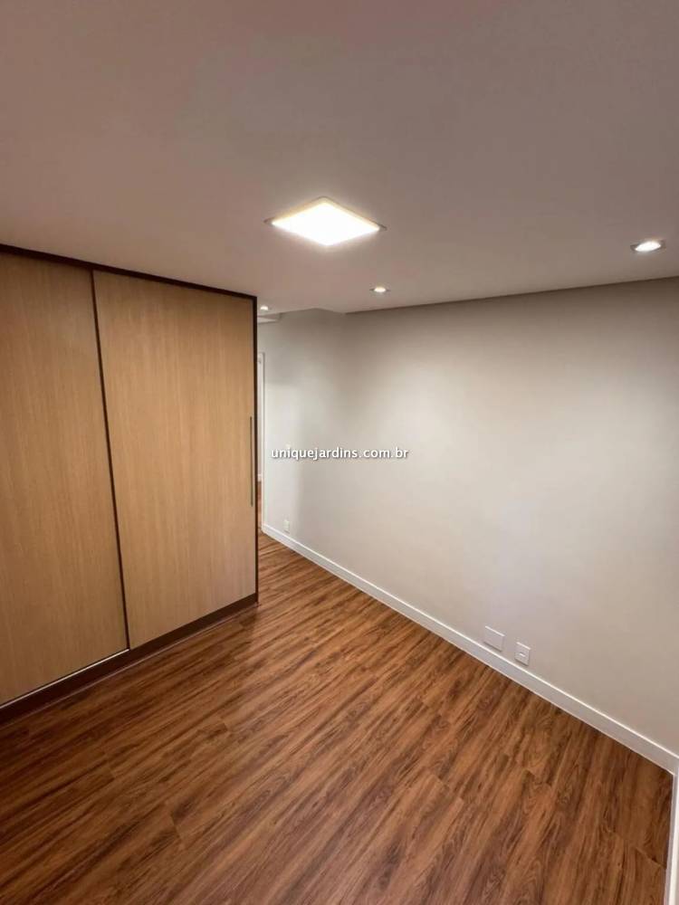 Apartamento à venda na Avenida Doutor Cardoso de MeloVila Olímpia - 999-apartamento-vila-olimpia-sao-paulo-133105-12.jpg