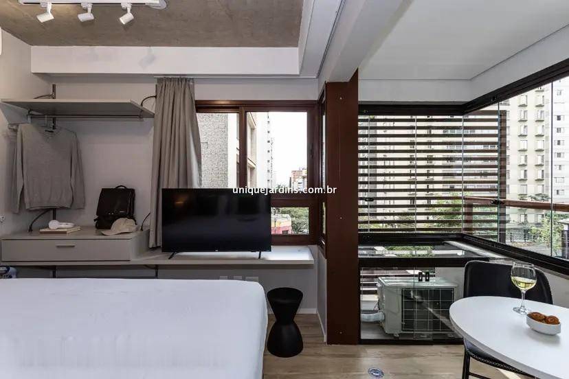 Apartamento à venda na Rua Bela CintraJardim América - 999-apartamento-jardim-america-sao-paulo-115514-3.jpg