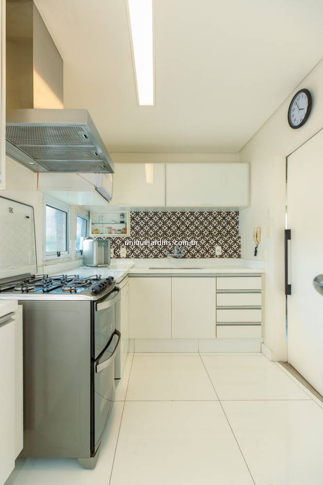 Apartamento à venda na Rua HungriaJardim Europa - 999-apartamento-jardim-europa-sao-paulo-112954-3.jpg