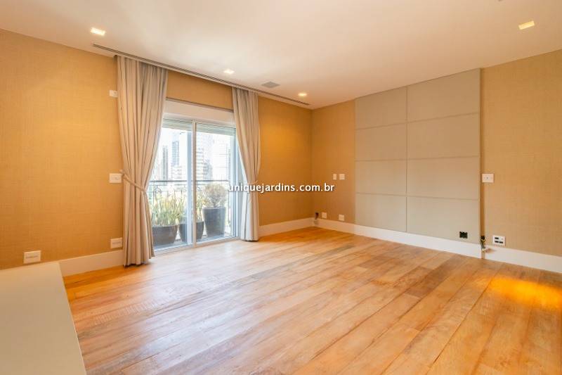 Apartamento à venda na Rua JacuriciItaim Bibi - 999-apartamento-itaim-bibi-sao-paulo-115437-0.jpg