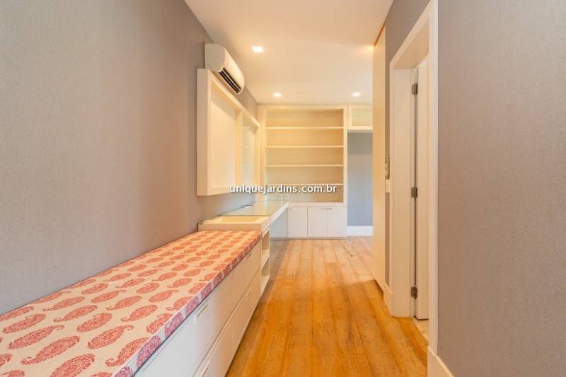 Apartamento à venda na Rua JacuriciItaim Bibi - 999-apartamento-itaim-bibi-sao-paulo-115438-12.jpg
