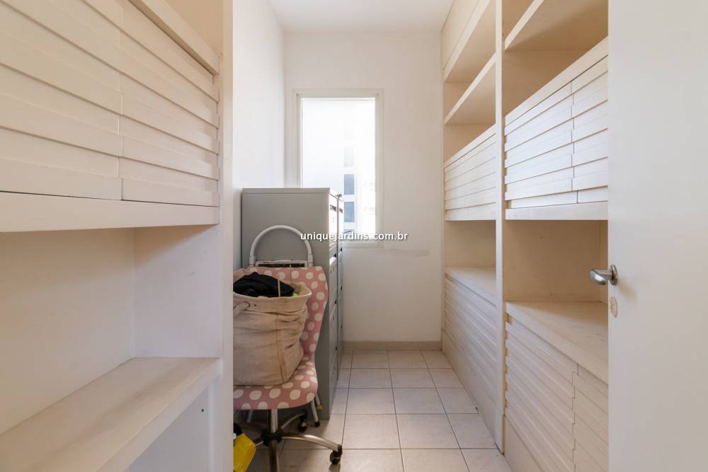 Apartamento à venda na Rua JacuriciItaim Bibi - 999-apartamento-itaim-bibi-sao-paulo-115438-14.jpg