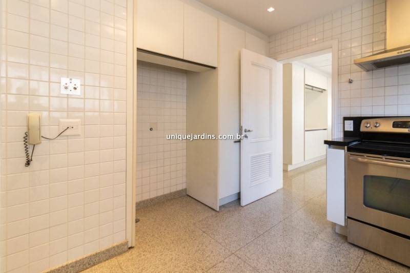 Apartamento à venda na Rua JacuriciItaim Bibi - 999-apartamento-itaim-bibi-sao-paulo-115438-9.jpg