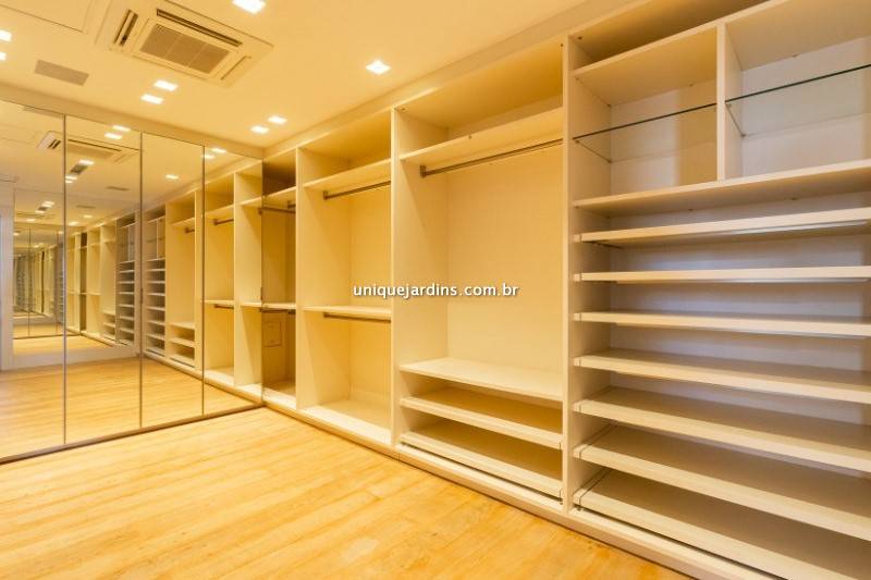 Apartamento à venda na Rua JacuriciItaim Bibi - 999-apartamento-itaim-bibi-sao-paulo-115439-15.jpg