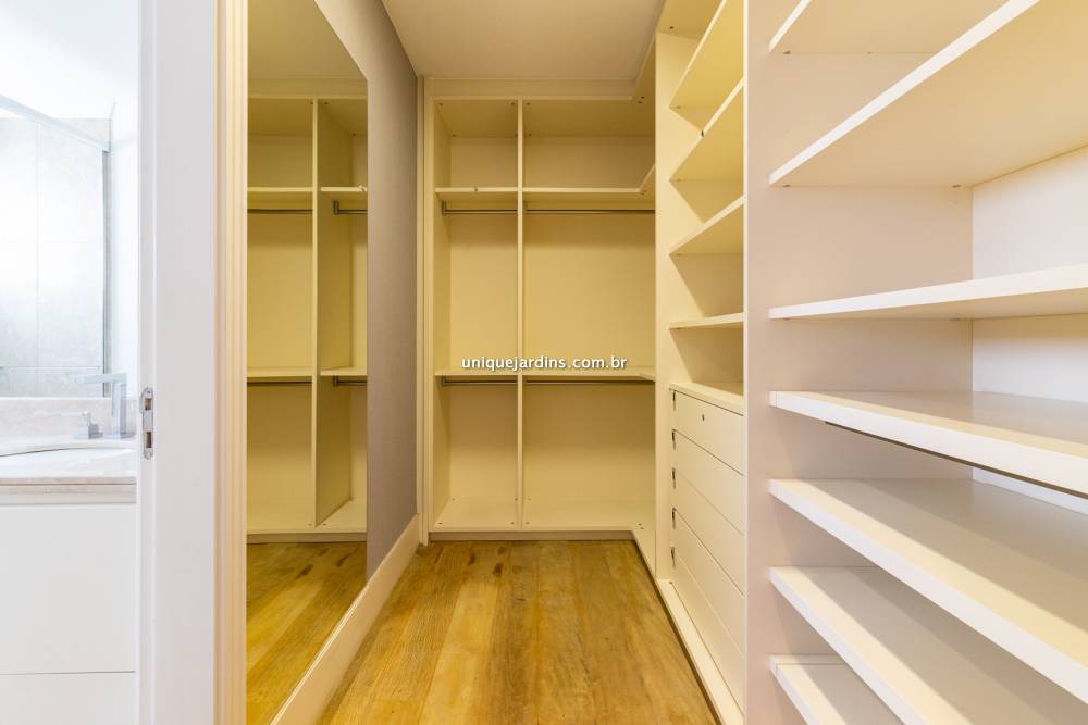 Apartamento à venda na Rua JacuriciItaim Bibi - 999-apartamento-itaim-bibi-sao-paulo-115454-4.jpg