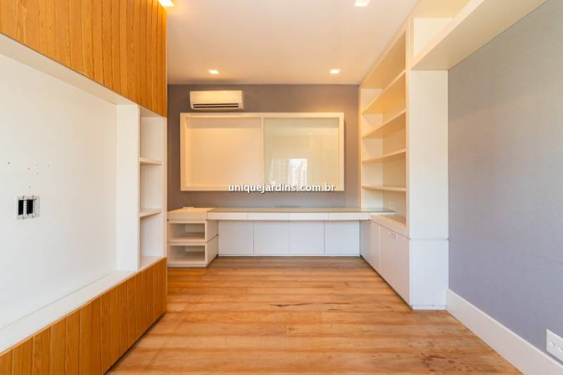 Apartamento à venda na Rua JacuriciItaim Bibi - apartamento-itaim-bibi-sao-paulo-115319-1.jpg