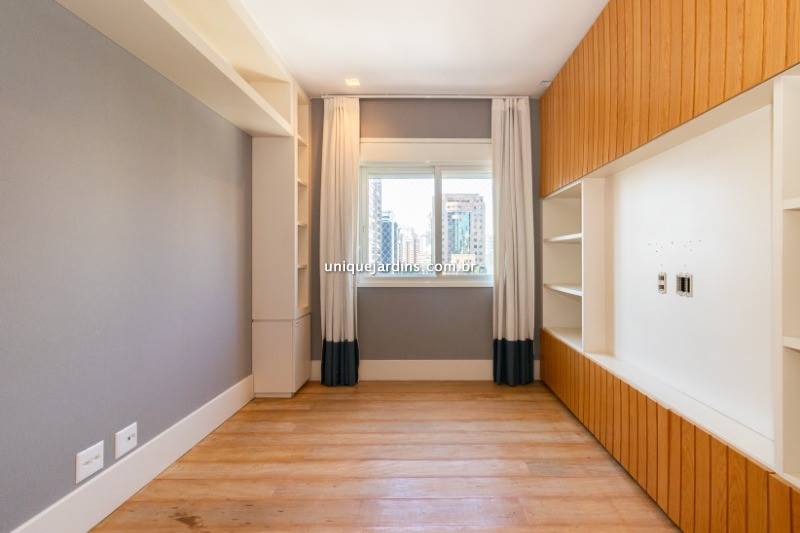 Apartamento à venda na Rua JacuriciItaim Bibi - apartamento-itaim-bibi-sao-paulo-115320-13.jpg