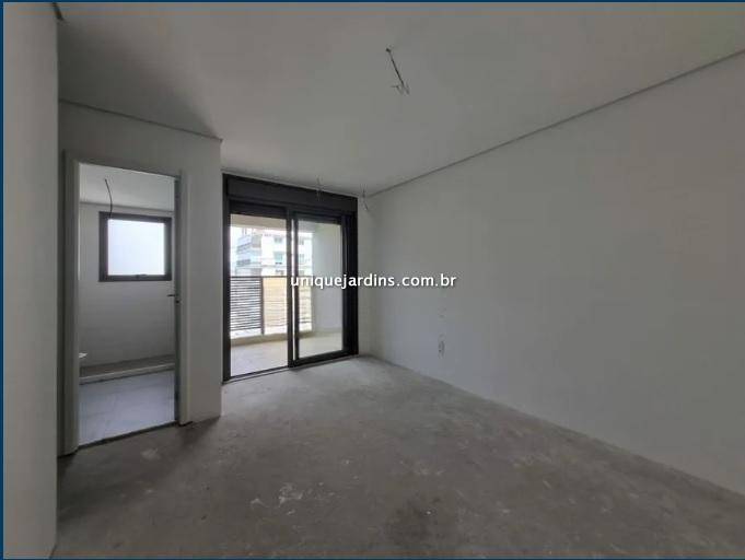 Apartamento à venda na Rua Professor Filadelfo AzevedoVila Nova Conceição - 999-apartamento-vila-nova-conceicao-sao-paulo-121043-1.jpg