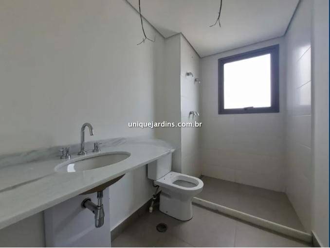 Apartamento à venda na Rua Professor Filadelfo AzevedoVila Nova Conceição - 999-apartamento-vila-nova-conceicao-sao-paulo-121043-7.jpg