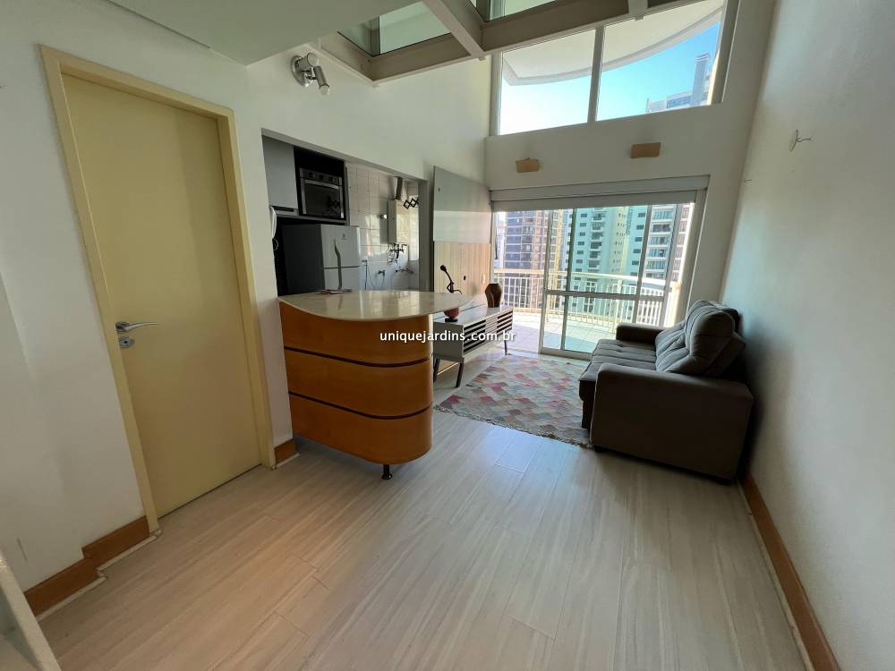 Apartamento para alugar na Rua Diogo JácomeVila Nova Conceição - 999-apartamento-vila-nova-conceicao-sao-paulo-085213-4.jpg