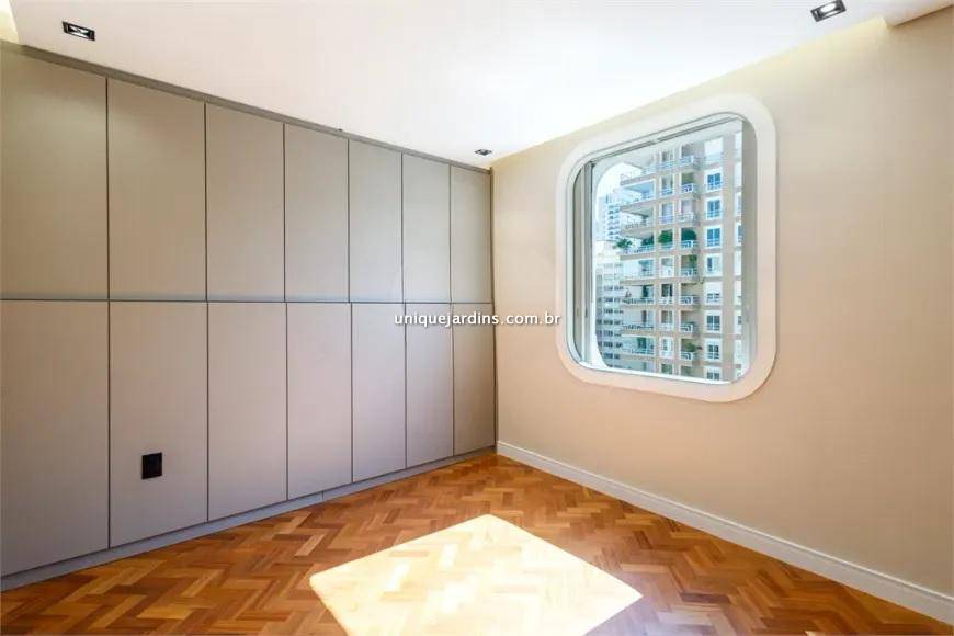 Apartamento à venda na Alameda LorenaJardim América - 999-apartamento-jardim-america-sao-paulo-112849-3.jpg