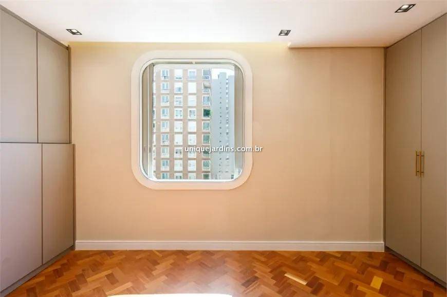 Apartamento à venda na Alameda LorenaJardim América - 999-apartamento-jardim-america-sao-paulo-113055-1.jpg