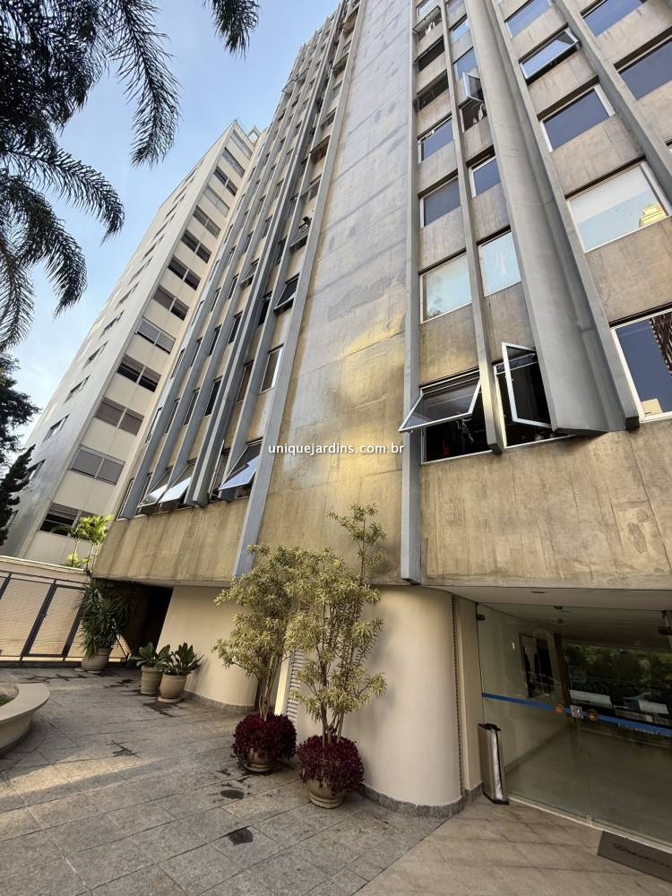 Apartamento à venda na Alameda Ministro Rocha AzevedoJardim América - 999-apartamento-jardim-america-sao-paulo-181827-1.jpg