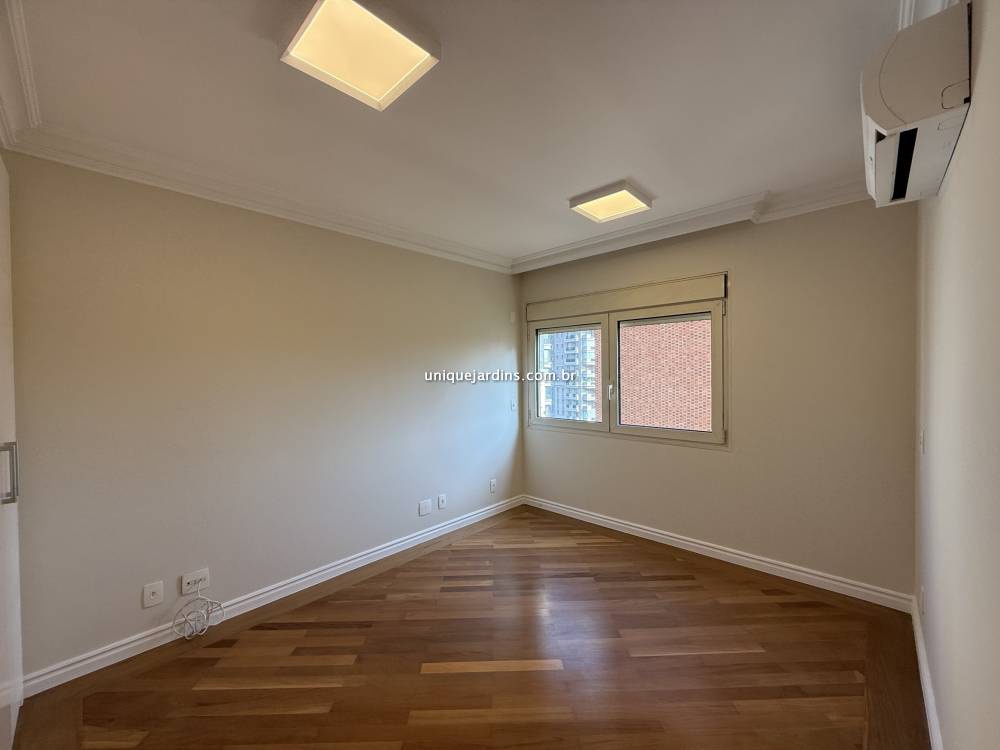 Apartamento à venda na Rua Frederic ChopinJardim Europa - 999-apartamento-jardim-europa-sao-paulo-161857-4.jpg