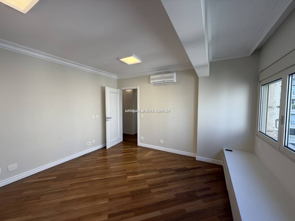 Apartamento à venda na Rua Frederic ChopinJardim Europa - 999-apartamento-jardim-europa-sao-paulo-161948-1.jpg