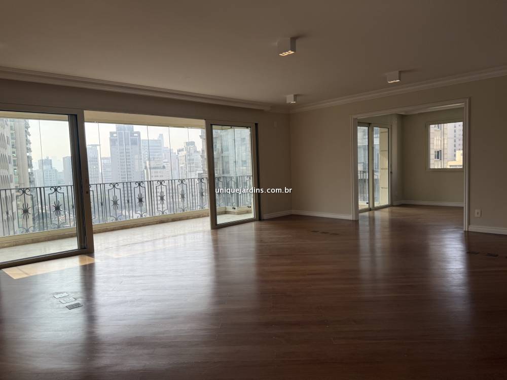 Apartamento à venda na Rua Frederic ChopinJardim Europa - apartamento-jardim-europa-sao-paulo-161821-0.jpg