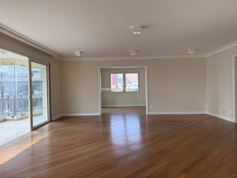 Apartamento à venda na Rua Frederic ChopinJardim Europa - apartamento-jardim-europa-sao-paulo-161822-1.jpg