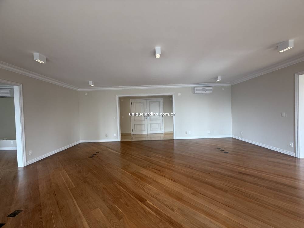 Apartamento à venda na Rua Frederic ChopinJardim Europa - apartamento-jardim-europa-sao-paulo-161823-5.jpg