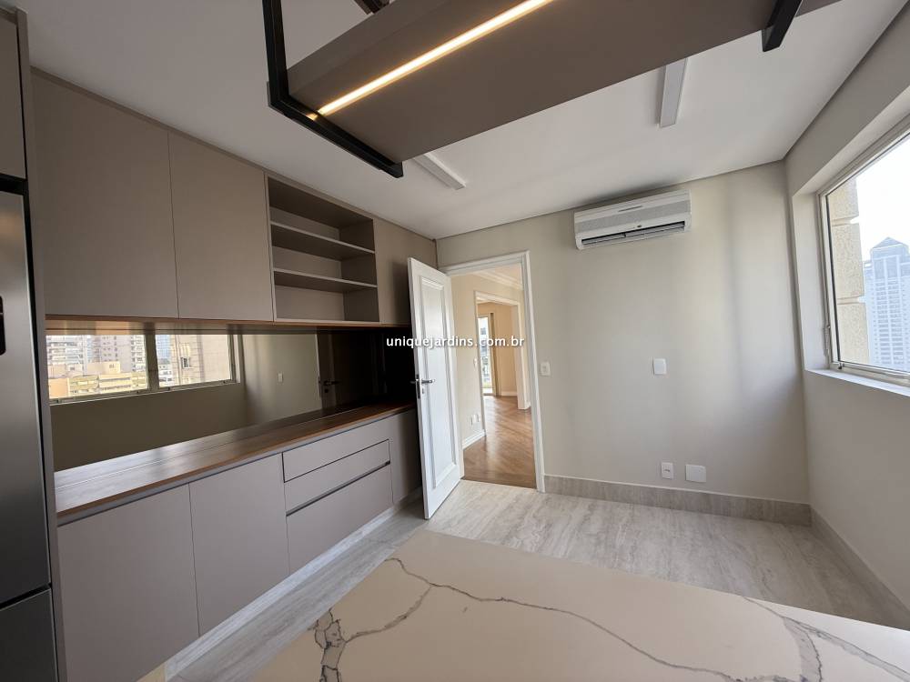 Apartamento à venda na Rua Frederic ChopinJardim Europa - apartamento-jardim-europa-sao-paulo-161825-13.jpg