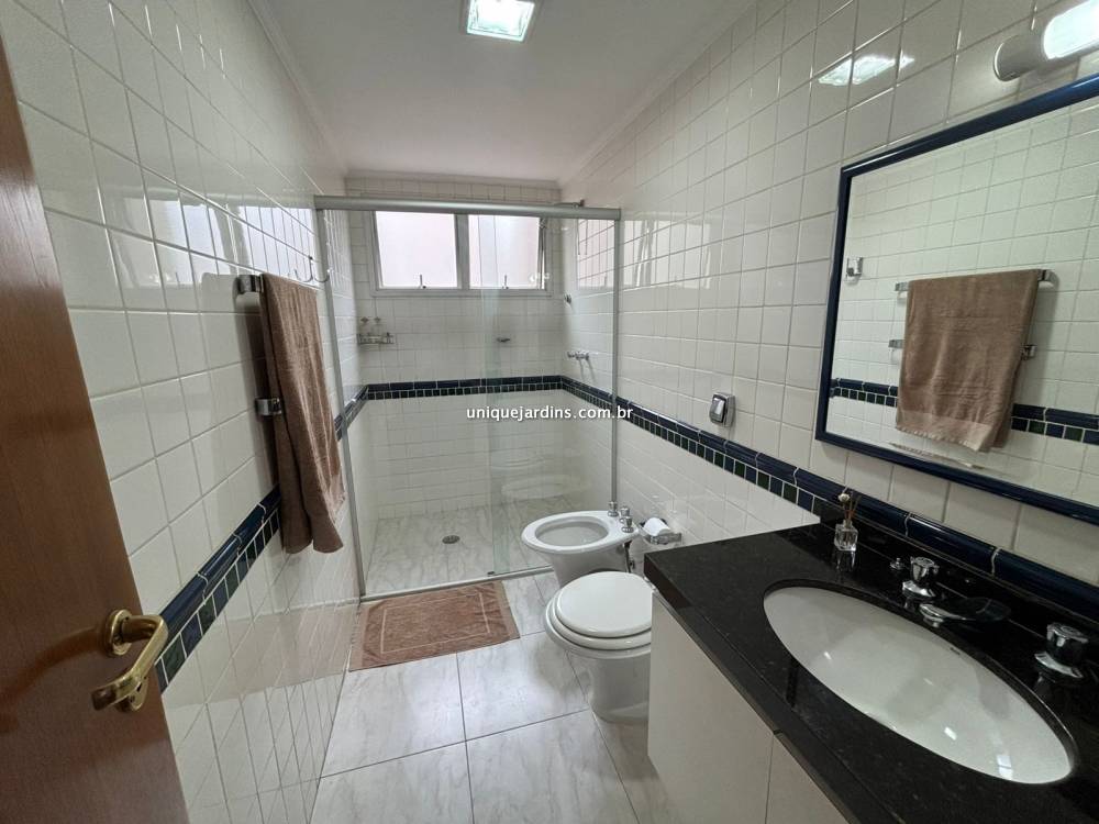 Apartamento à venda na Avenida JacutingaMoema - 999-apartamento-moema-sao-paulo-085027-9.jpg