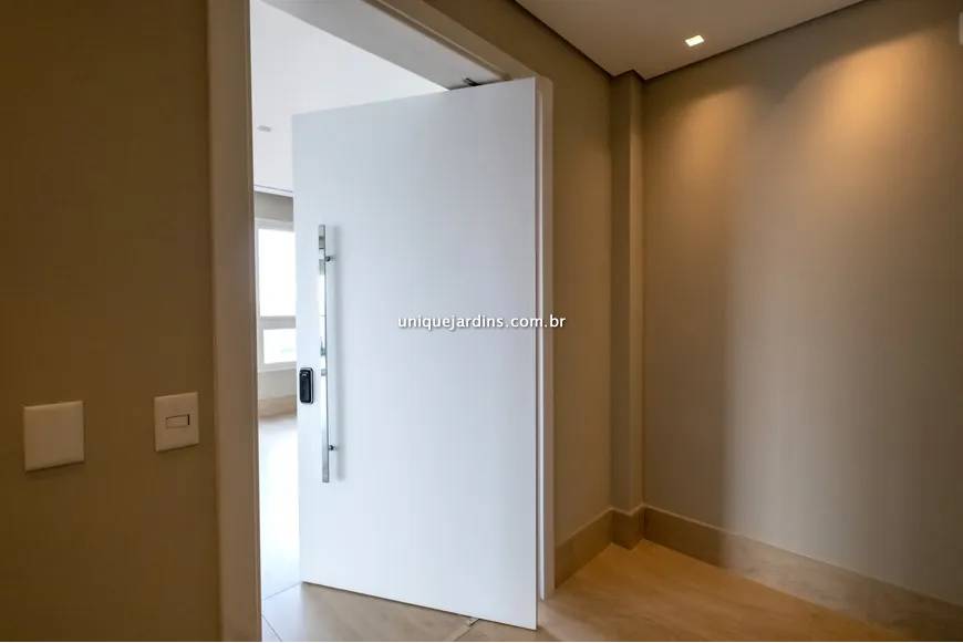 Apartamento à venda na Rua Gomes de CarvalhoVila Olímpia - 999-apartamento-vila-olimpia-sao-paulo-111829-0.jpg