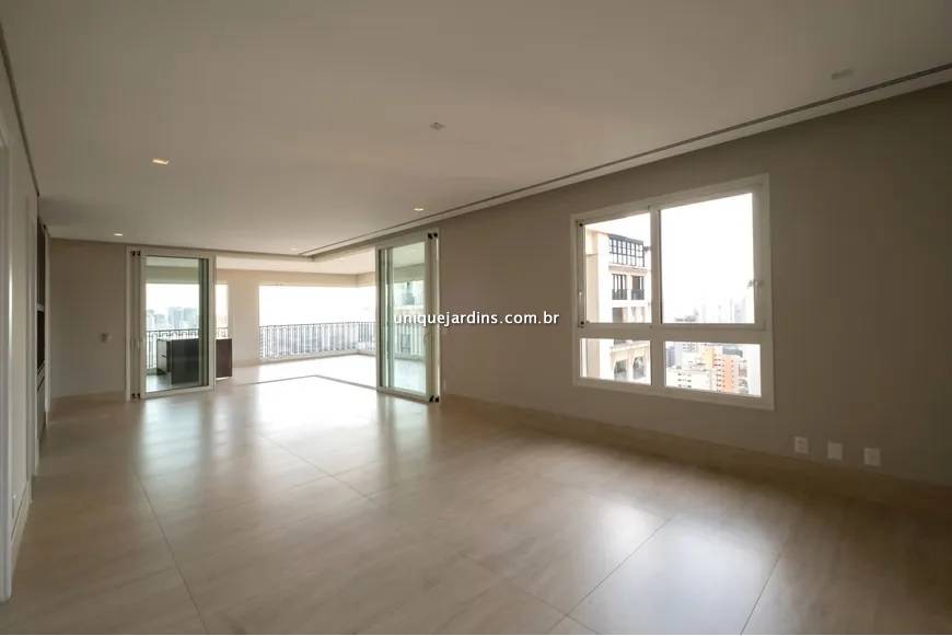 Apartamento à venda na Rua Gomes de CarvalhoVila Olímpia - 999-apartamento-vila-olimpia-sao-paulo-111829-4.jpg