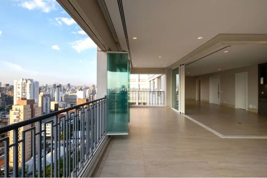 Apartamento à venda na Rua Gomes de CarvalhoVila Olímpia - 999-apartamento-vila-olimpia-sao-paulo-111830-12.jpg