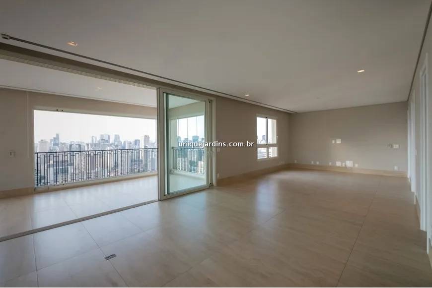 Apartamento à venda na Rua Gomes de CarvalhoVila Olímpia - 999-apartamento-vila-olimpia-sao-paulo-111830-5.jpg