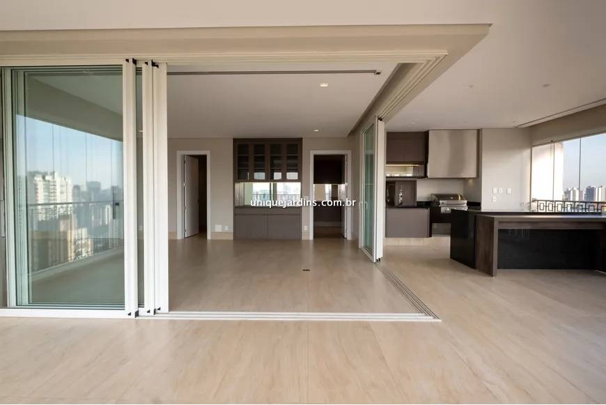 Apartamento à venda na Rua Gomes de CarvalhoVila Olímpia - 999-apartamento-vila-olimpia-sao-paulo-111830-6.jpg