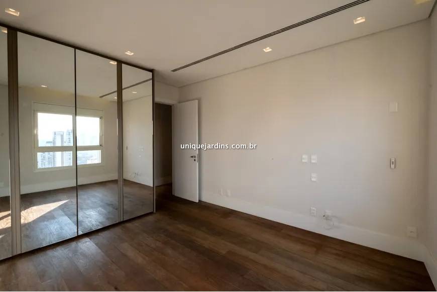 Apartamento à venda na Rua Gomes de CarvalhoVila Olímpia - 999-apartamento-vila-olimpia-sao-paulo-111941-1.jpg