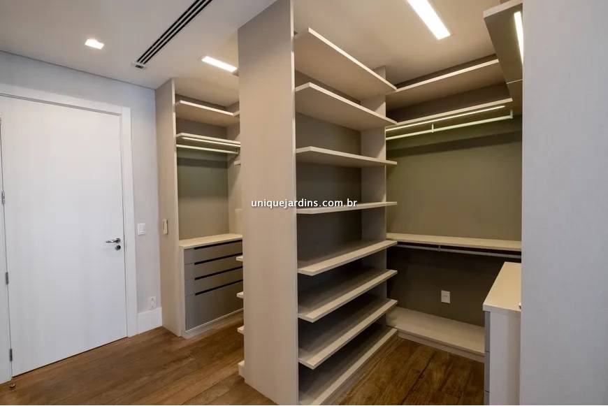Apartamento à venda na Rua Gomes de CarvalhoVila Olímpia - 999-apartamento-vila-olimpia-sao-paulo-111942-11.jpg