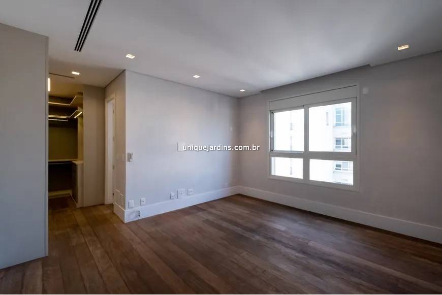 Apartamento à venda na Rua Gomes de CarvalhoVila Olímpia - 999-apartamento-vila-olimpia-sao-paulo-111942-15.jpg
