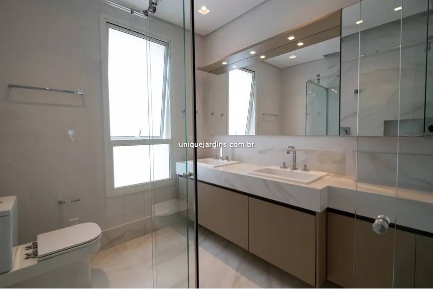 Apartamento à venda na Rua Gomes de CarvalhoVila Olímpia - 999-apartamento-vila-olimpia-sao-paulo-111942-16.jpg