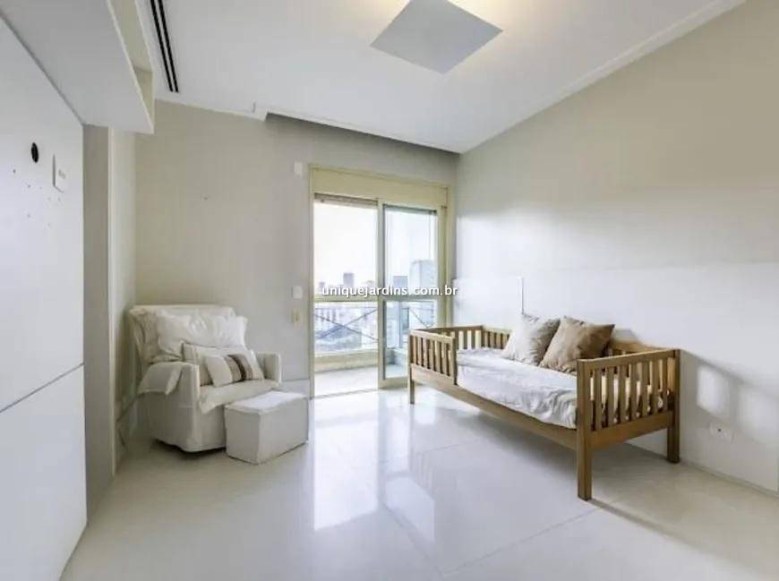 Apartamento à venda na Rua Professor Artur RamosJardim Europa - 999-apartamento-jardim-europa-sao-paulo-115242-10.jpg