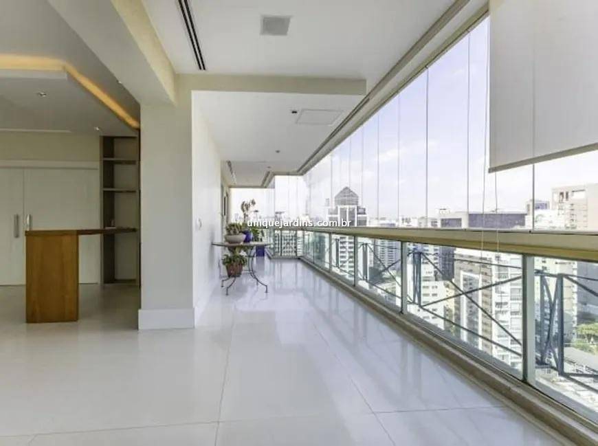 Apartamento à venda na Rua Professor Artur RamosJardim Europa - 999-apartamento-jardim-europa-sao-paulo-115242-5.jpg